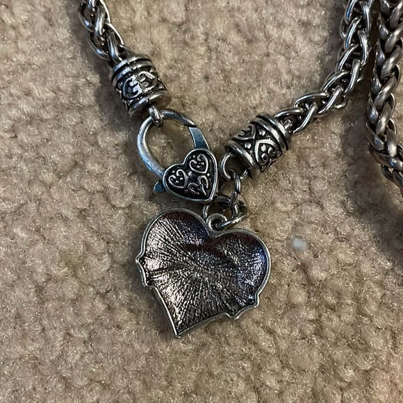 Bracelets - Picture 6 of 6